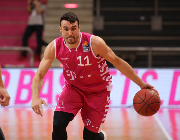 引领广州豹 引领广州豹