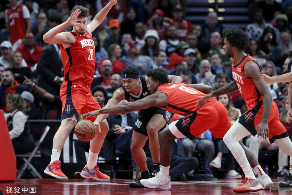 融入并适应 融入并适应